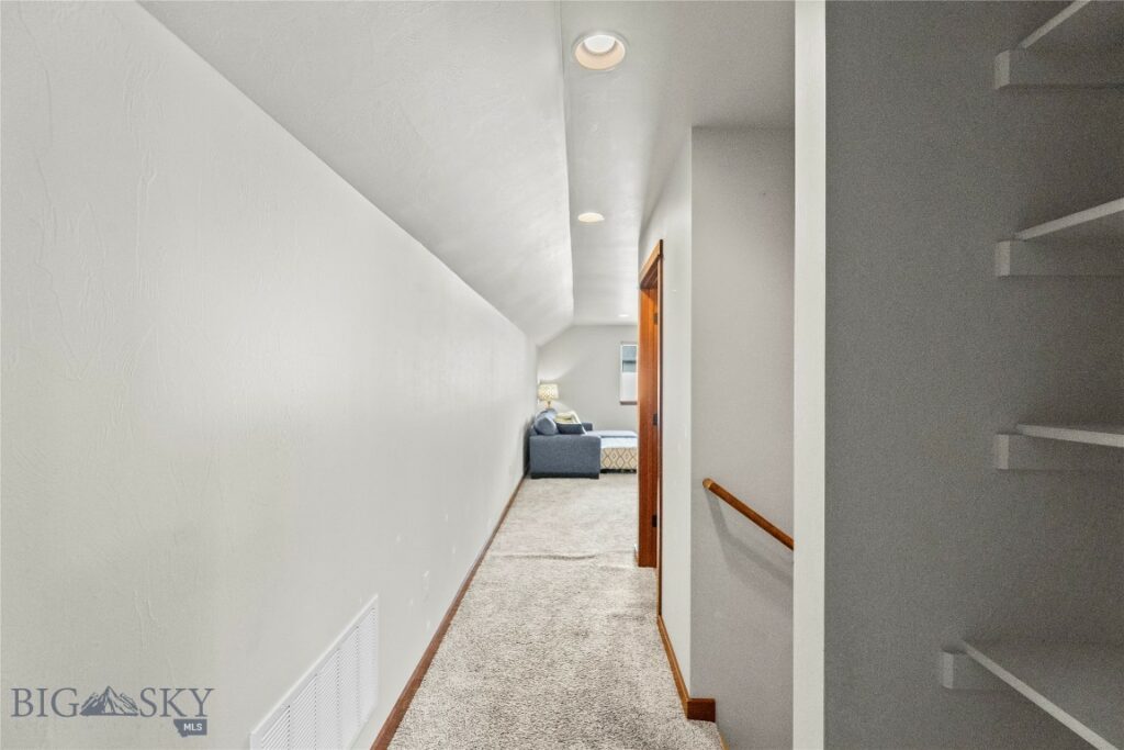 215 Snowy Owl Trail, Bozeman MT 59718