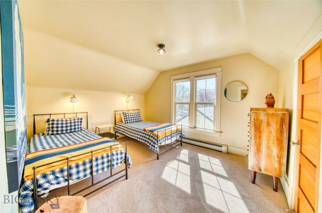 216 S 10th, Livingston MT 59047