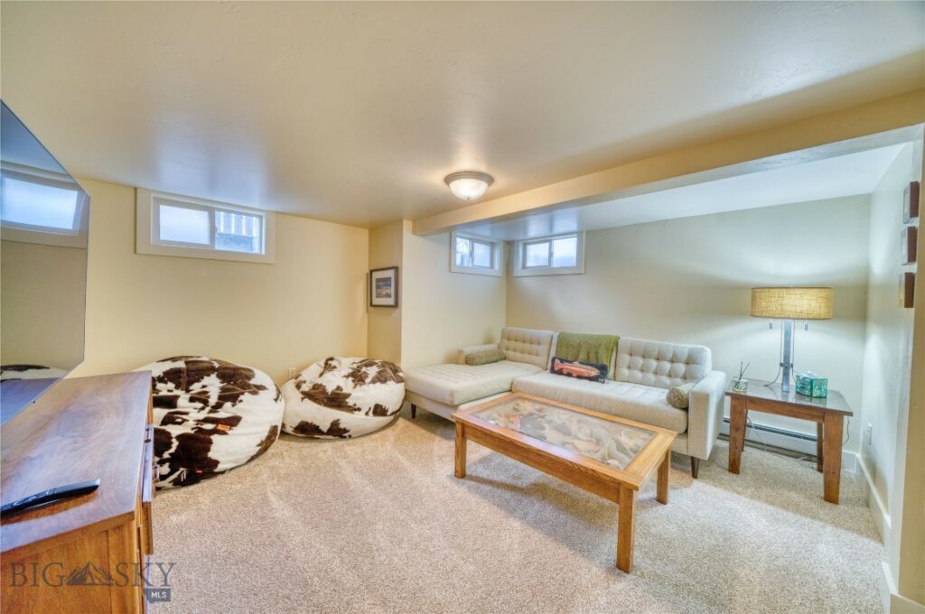216 S 10th, Livingston MT 59047