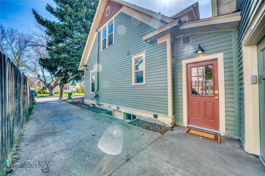 216 S 10th, Livingston MT 59047