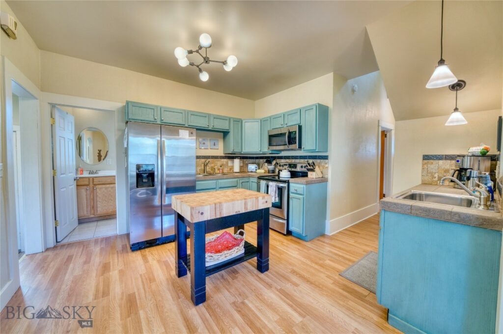 216 S 10th, Livingston MT 59047