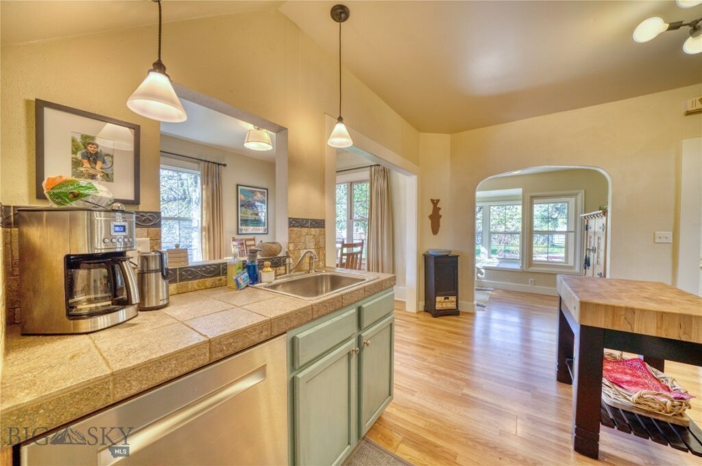 216 S 10th, Livingston MT 59047