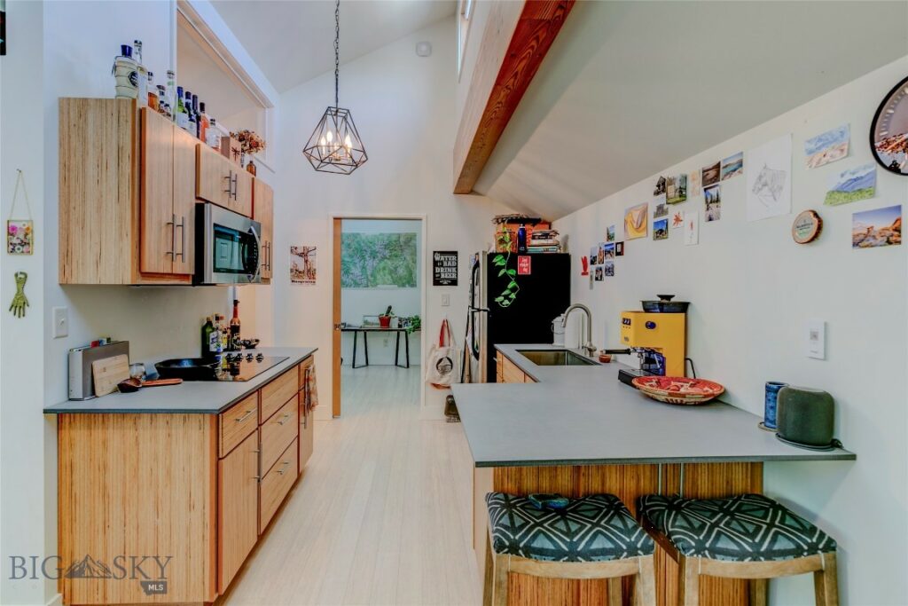 216/218 Little Creek Bend, Livingston MT 59047