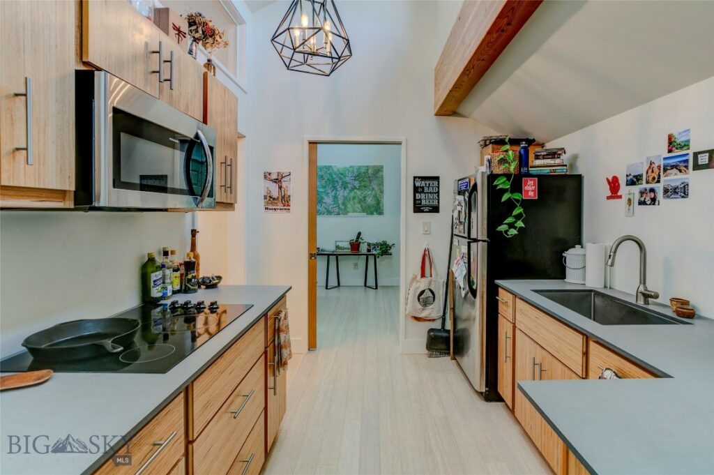 216/218 Little Creek Bend, Livingston MT 59047