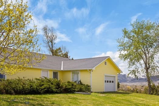 2164 E River Road, Livingston MT 59047