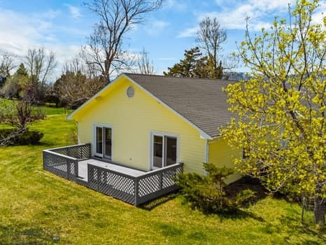 2164 E River Road, Livingston MT 59047