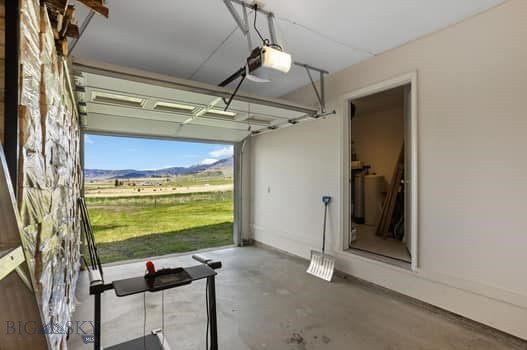 2164 E River Road, Livingston MT 59047
