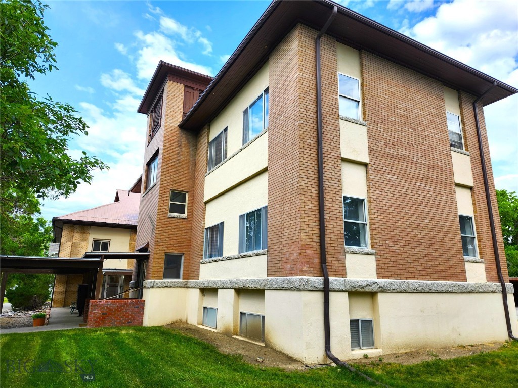 217 W Clark, Livingston MT 59047