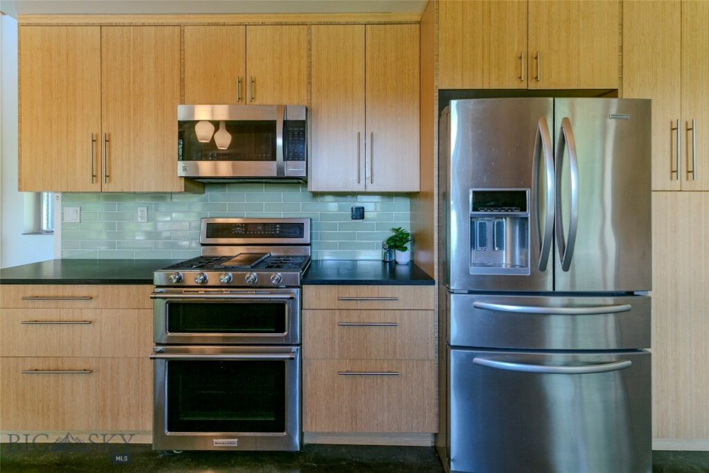 218 Little Creek Bend, Livingston MT 59047
