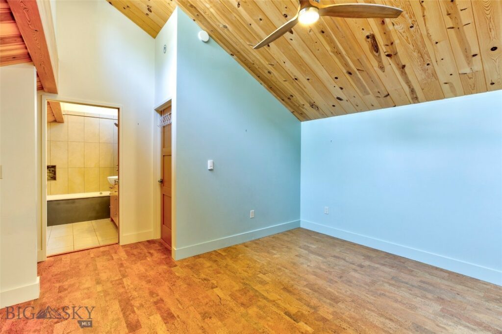 218 Little Creek Bend, Livingston MT 59047