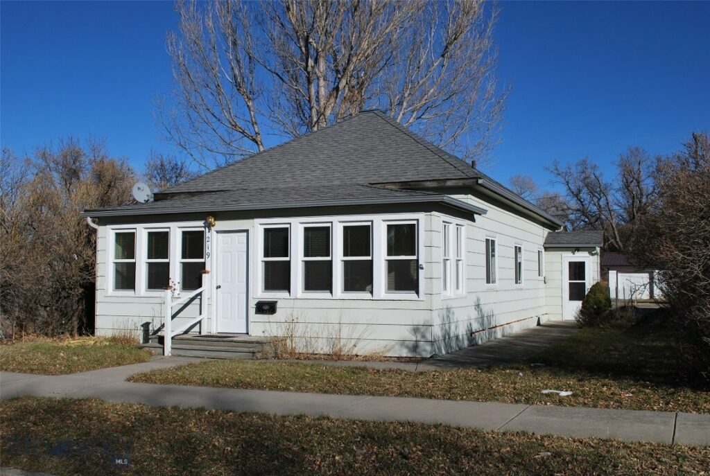 219 S K Street, Livingston MT 59047