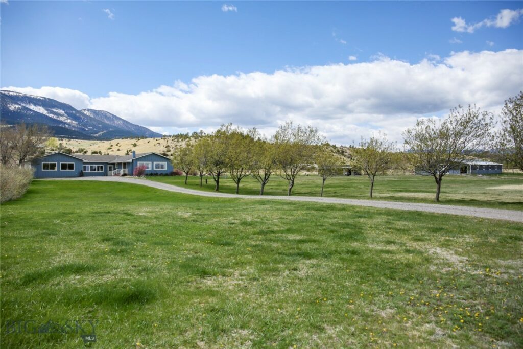 22 Boyd Road, Livingston MT 59047
