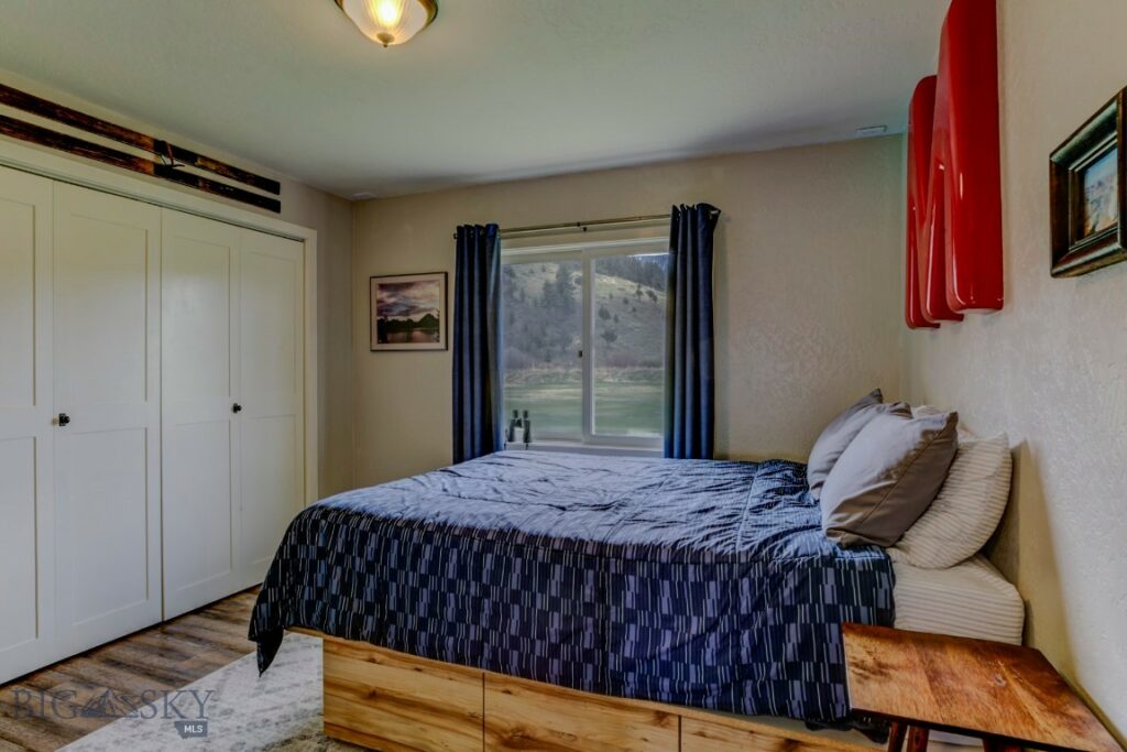 22 Boyd Road, Livingston MT 59047
