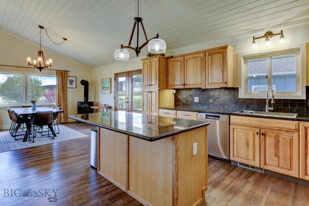 22 Boyd Road, Livingston MT 59047