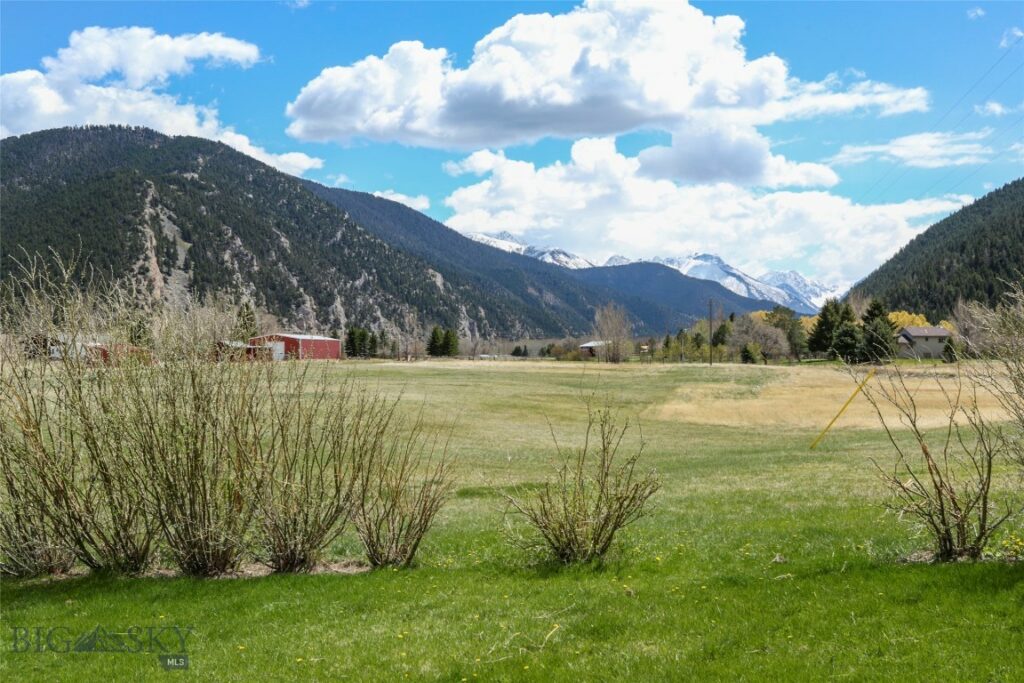 22 Boyd Road, Livingston MT 59047