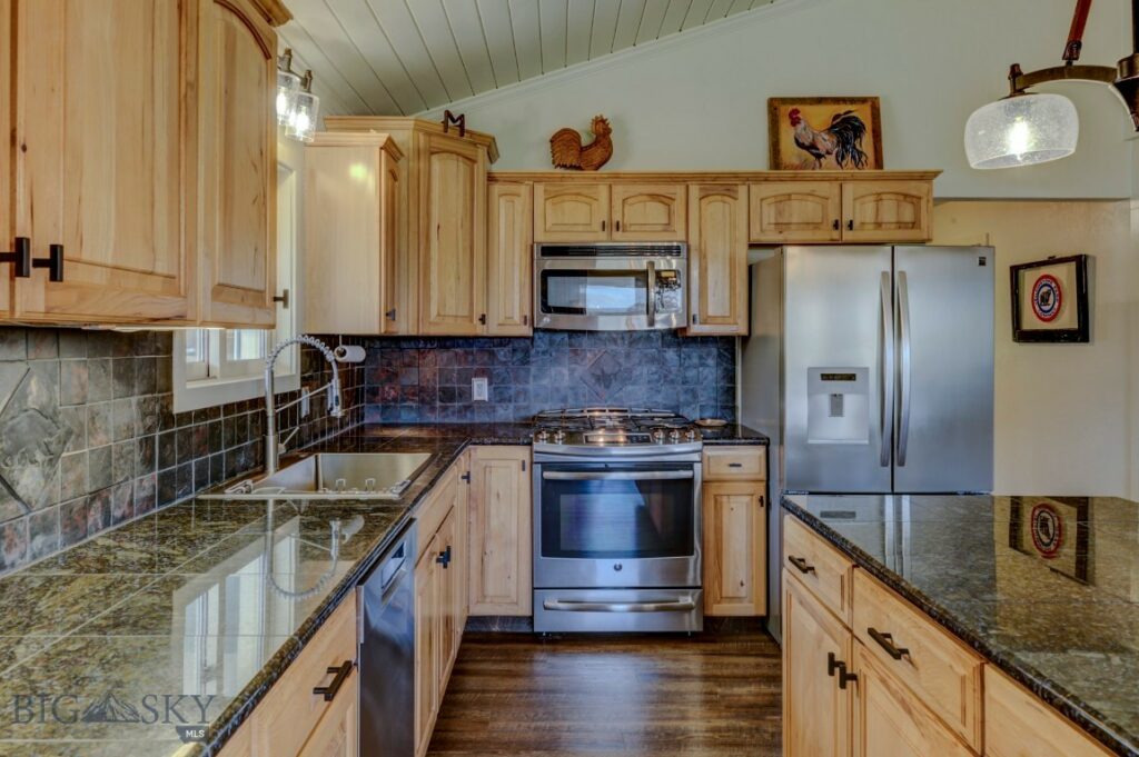 22 Boyd Road, Livingston MT 59047
