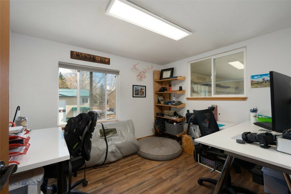 22 Shawnee Way, Bozeman MT 59715