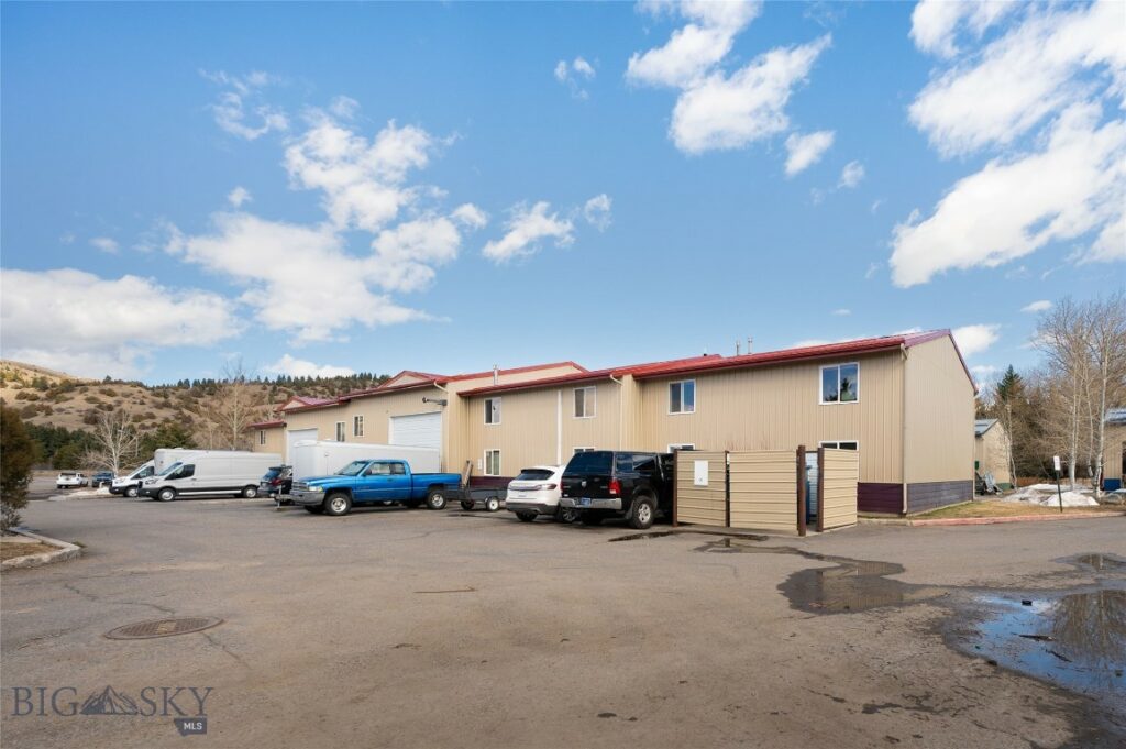 22 Shawnee Way, Bozeman MT 59715