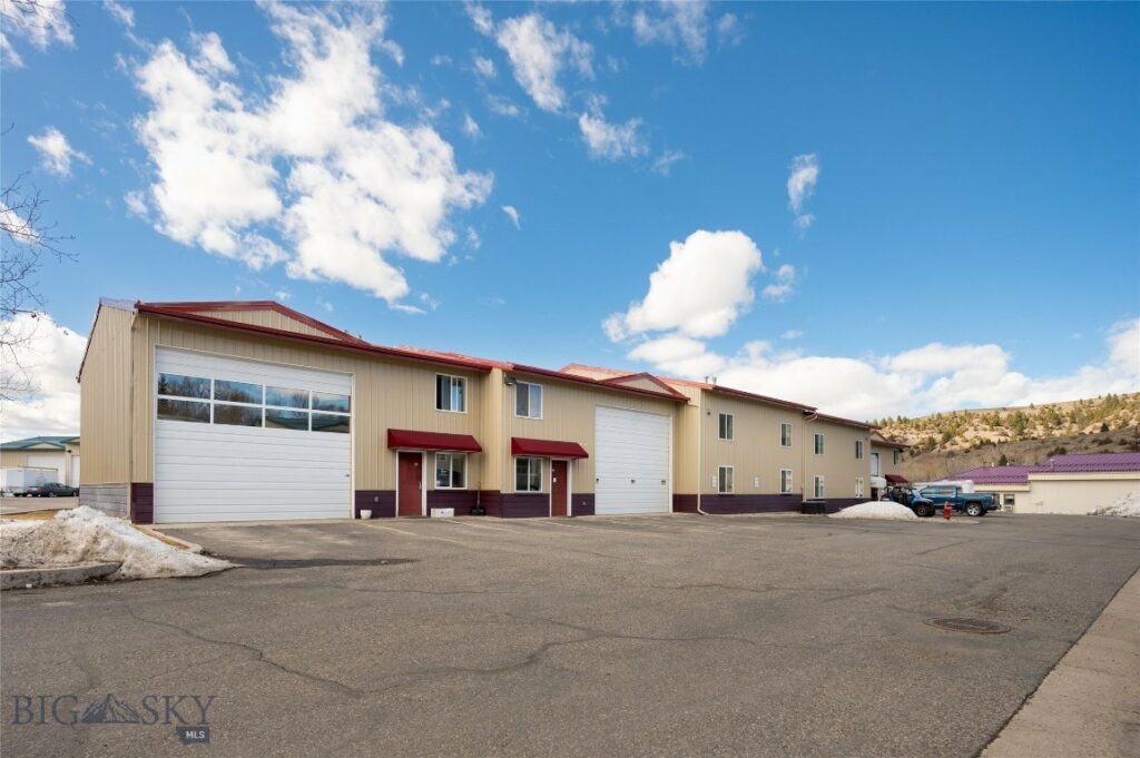 22 Shawnee Way, Bozeman MT 59715