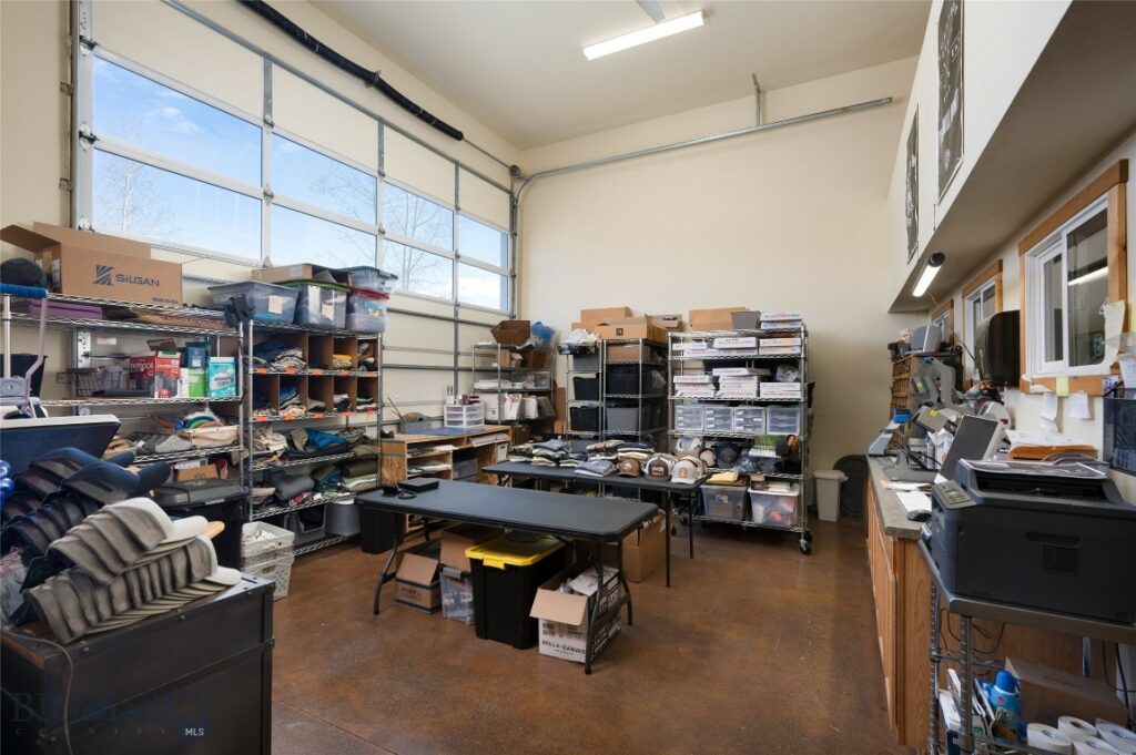 22 Shawnee Way, Bozeman MT 59715