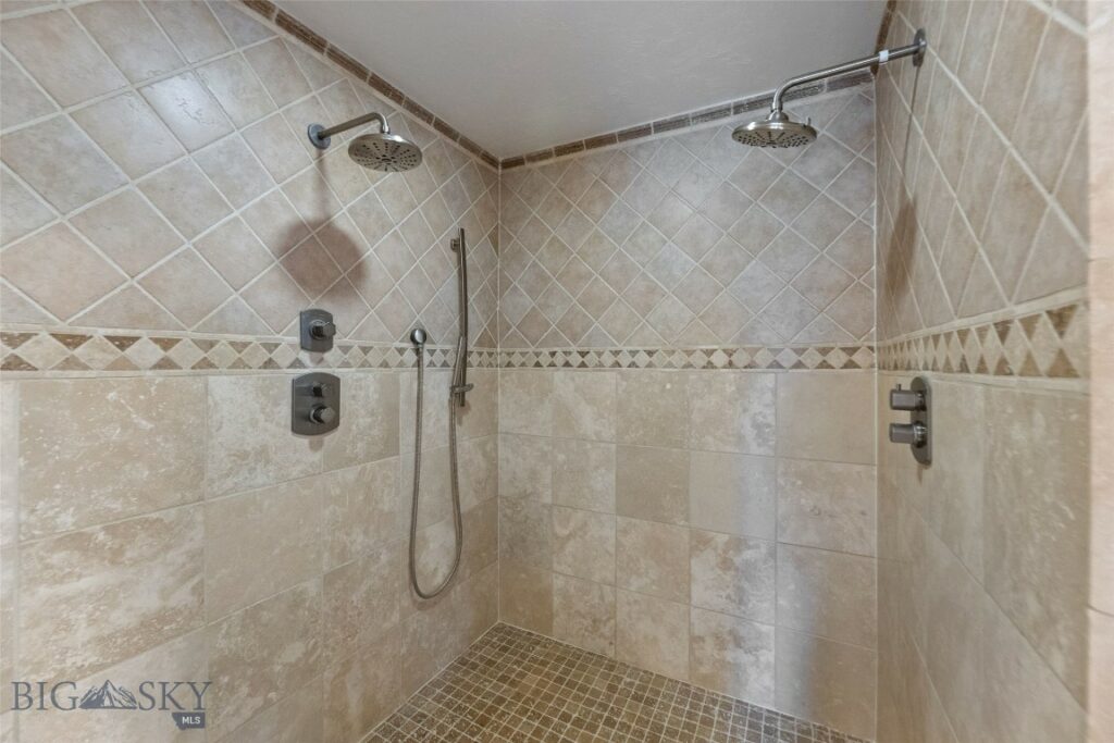 220 Cirque Drive, Bozeman MT 59718