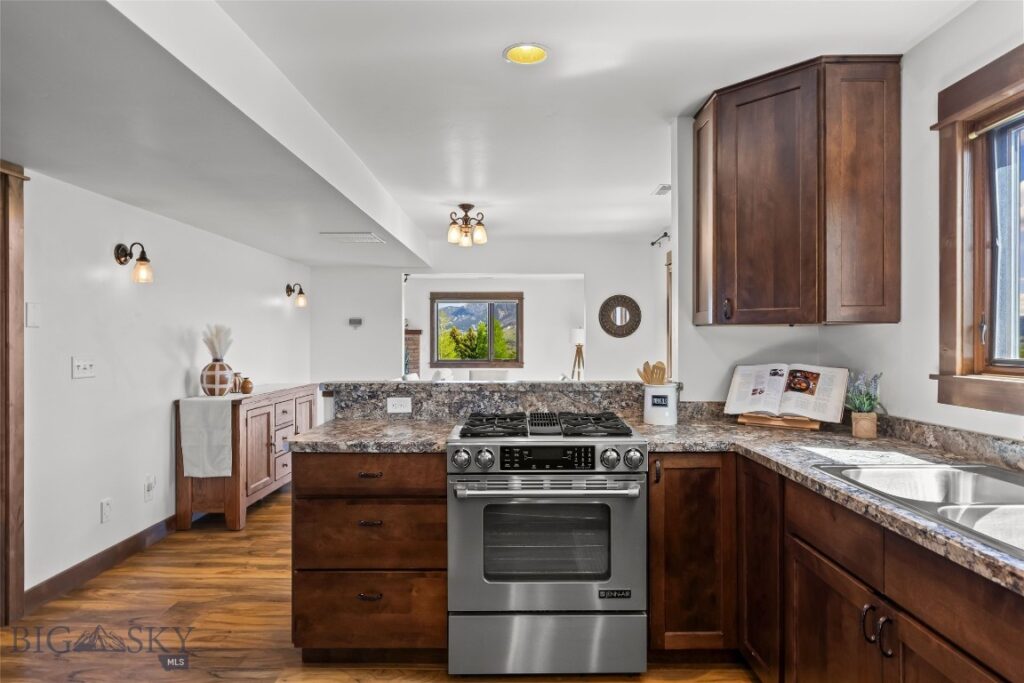 220 Ridge Trail, Bozeman MT 59715