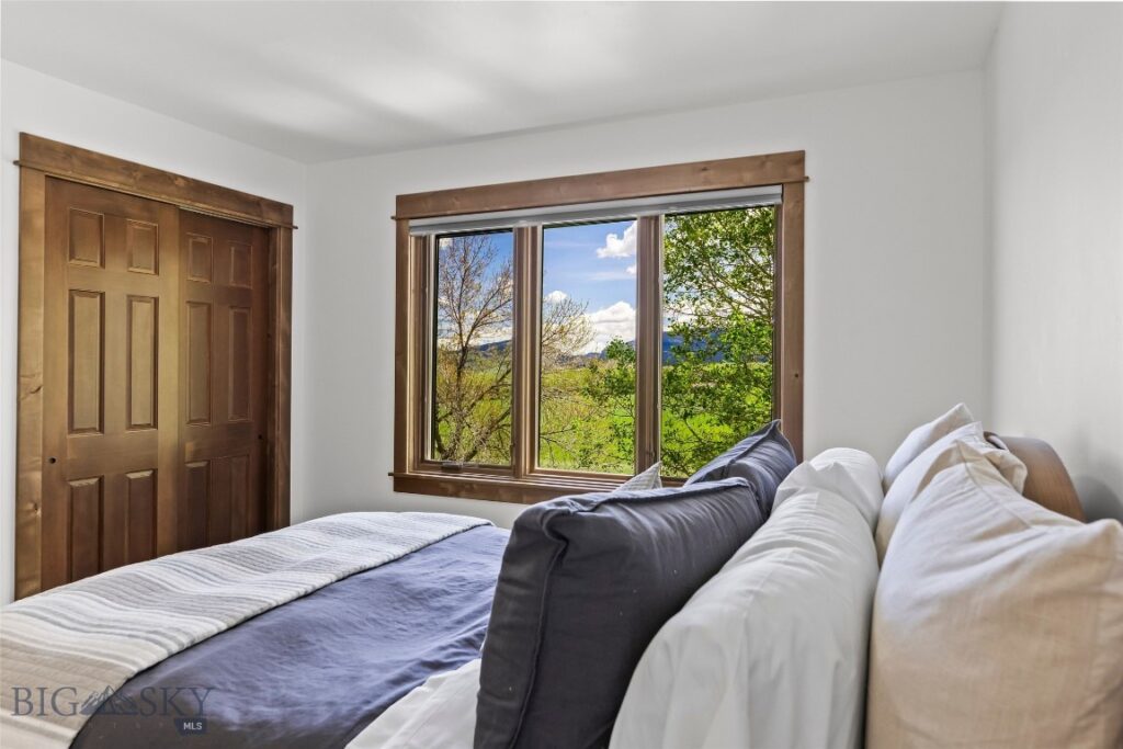 220 Ridge Trail, Bozeman MT 59715