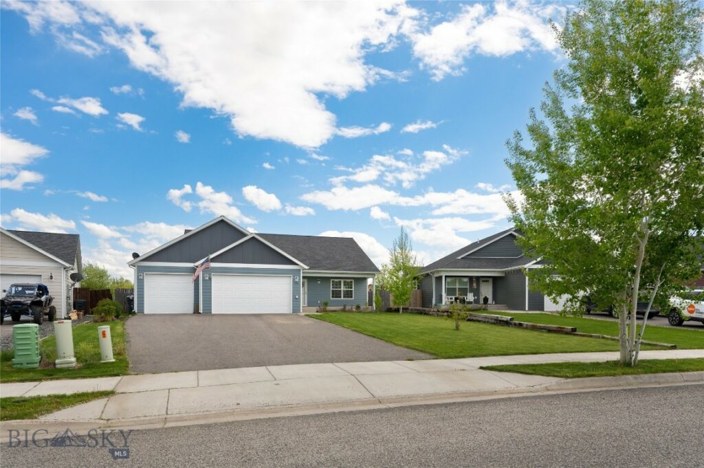 2206 Sturnella Lane, Belgrade MT 59714