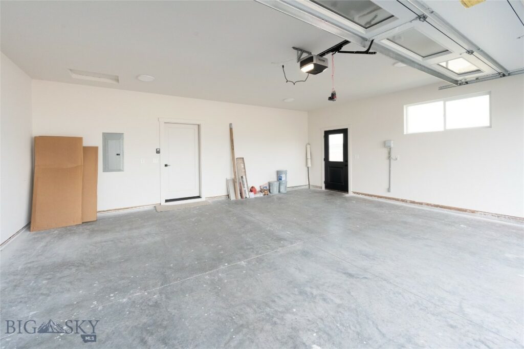 2210 Oriole Drive, Belgrade MT 59714