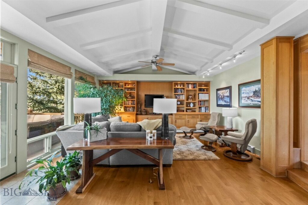 2215 Arrowleaf Hills Drive, Bozeman MT 59715