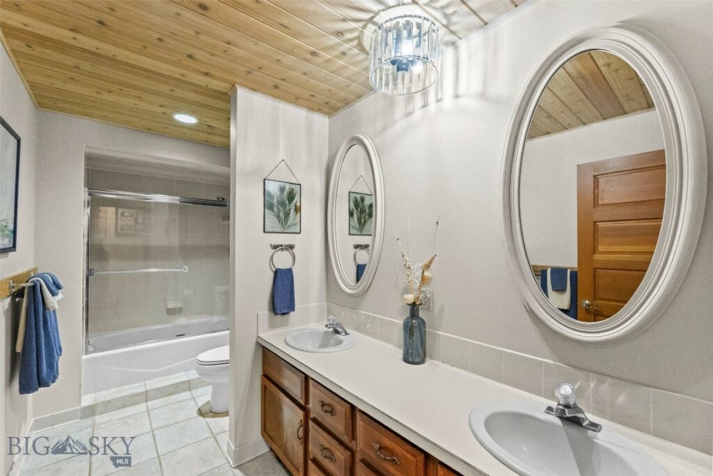 2215 Arrowleaf Hills Drive, Bozeman MT 59715