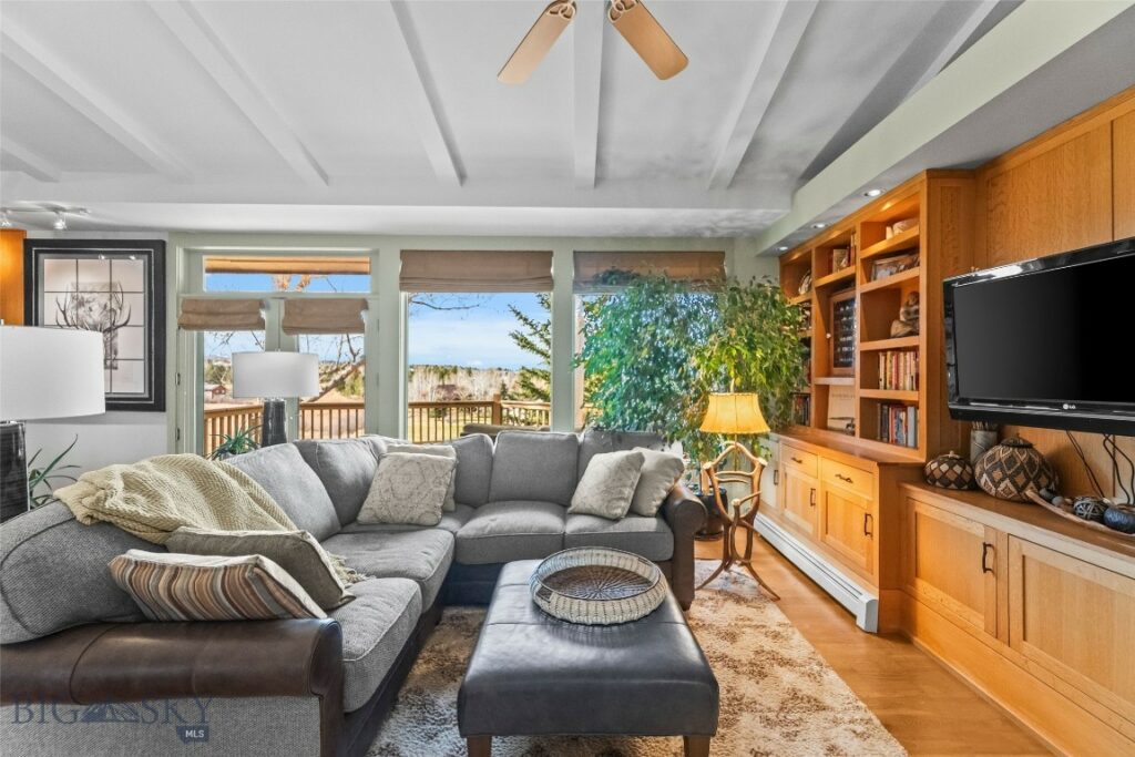 2215 Arrowleaf Hills Drive, Bozeman MT 59715