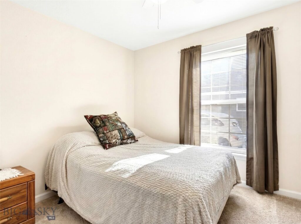 2217 Sturnella Lane, Belgrade MT 59714