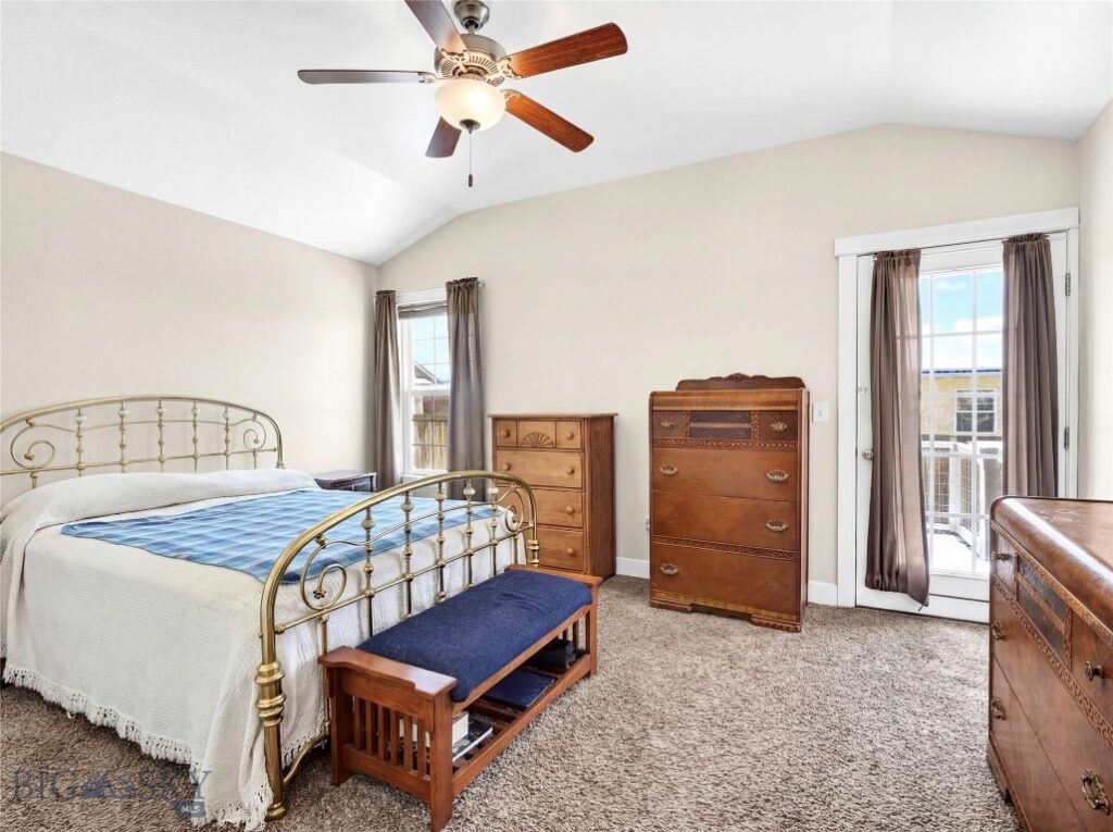 2217 Sturnella Lane, Belgrade MT 59714