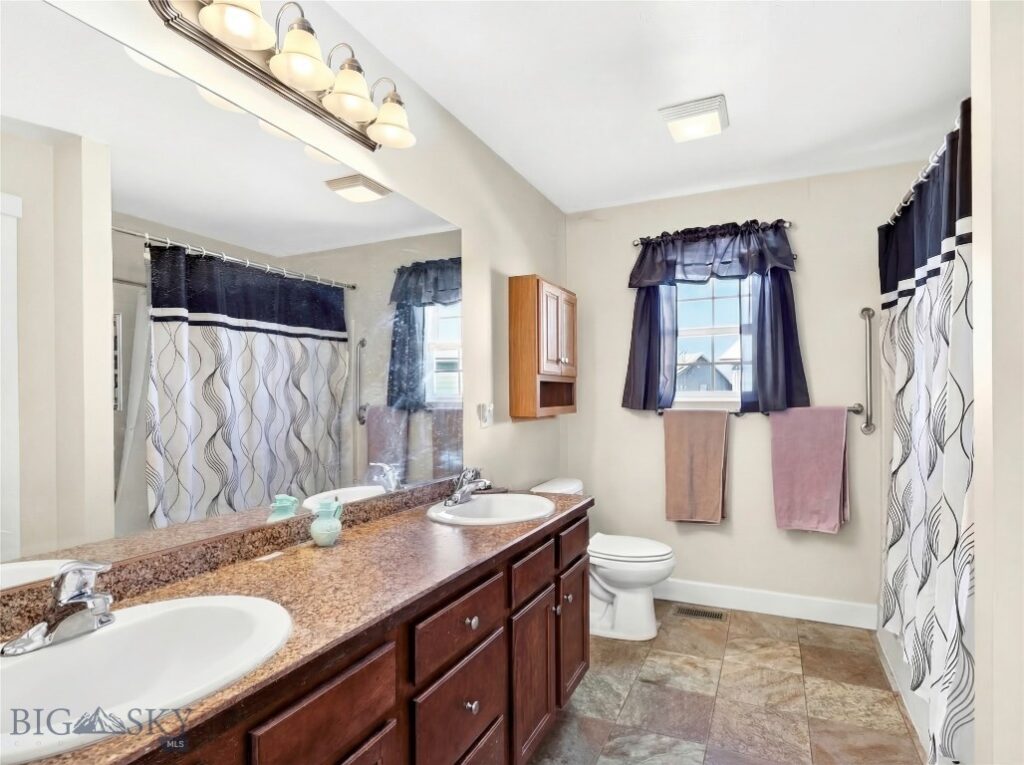 2217 Sturnella Lane, Belgrade MT 59714