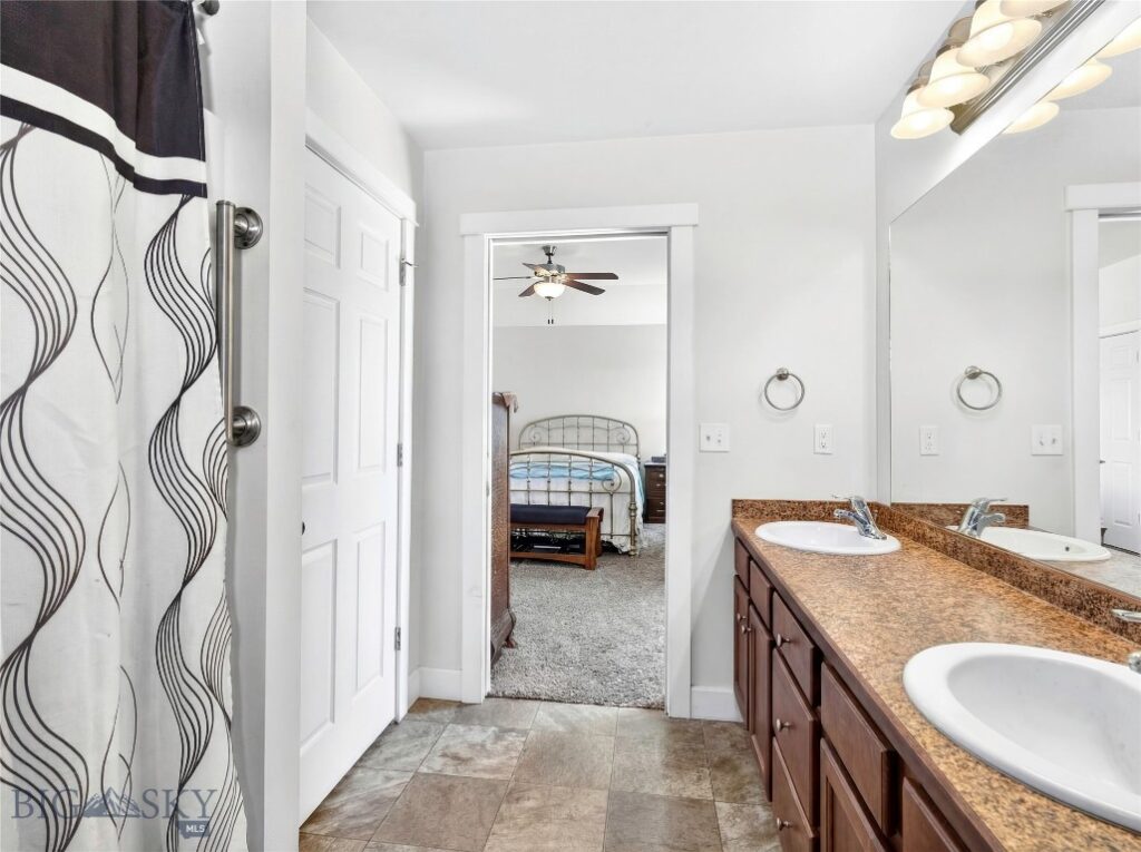 2217 Sturnella Lane, Belgrade MT 59714