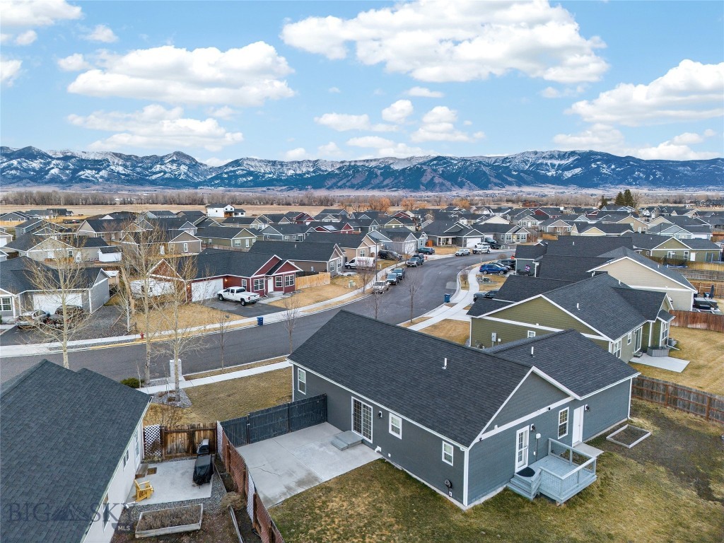 2217 Sturnella Lane, Belgrade MT 59714