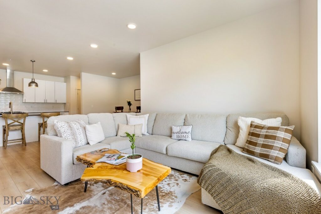 2221 F Willow Lane, Livingston MT 59047