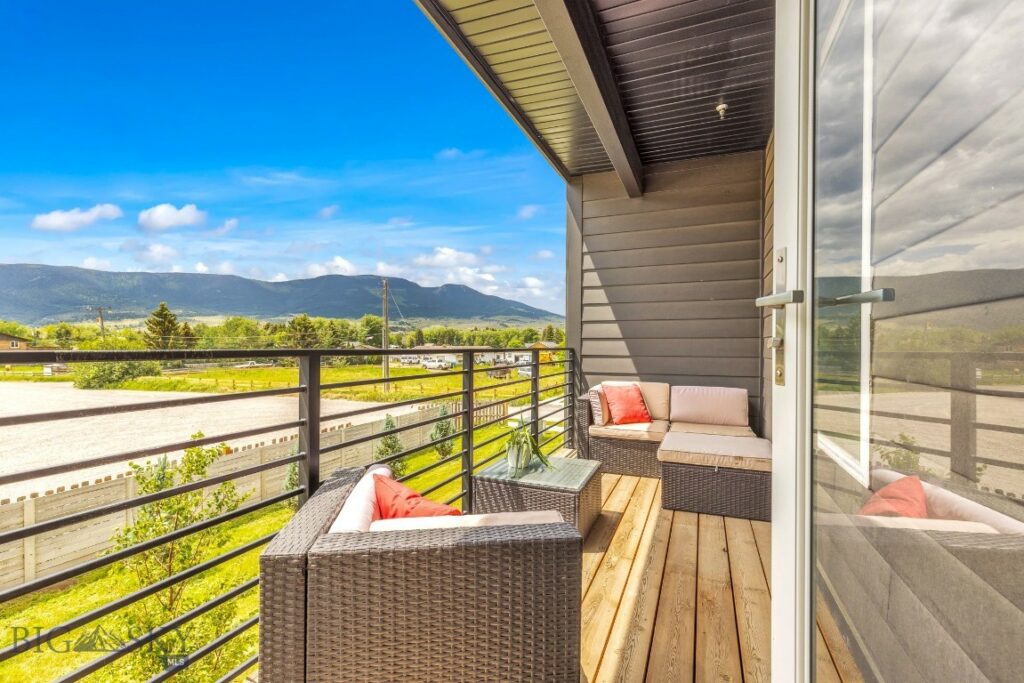 2221 F Willow Lane, Livingston MT 59047