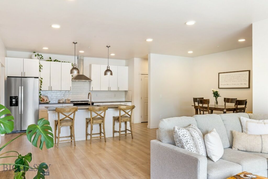 2221 F Willow Lane, Livingston MT 59047