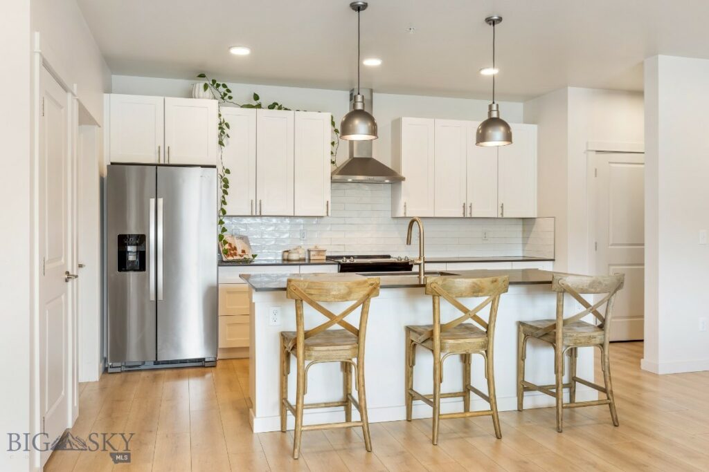 2221 F Willow Lane, Livingston MT 59047