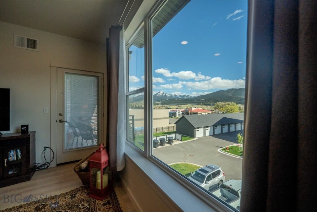 2221D Willow Drive, Livingston MT 59047