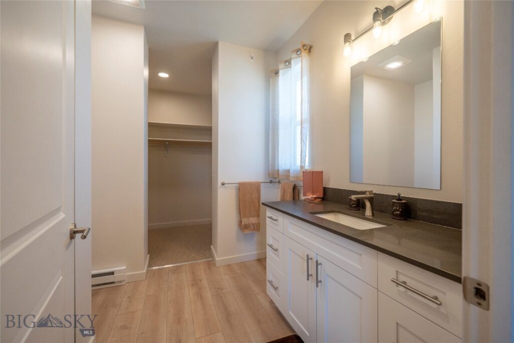 2221D Willow Drive, Livingston MT 59047