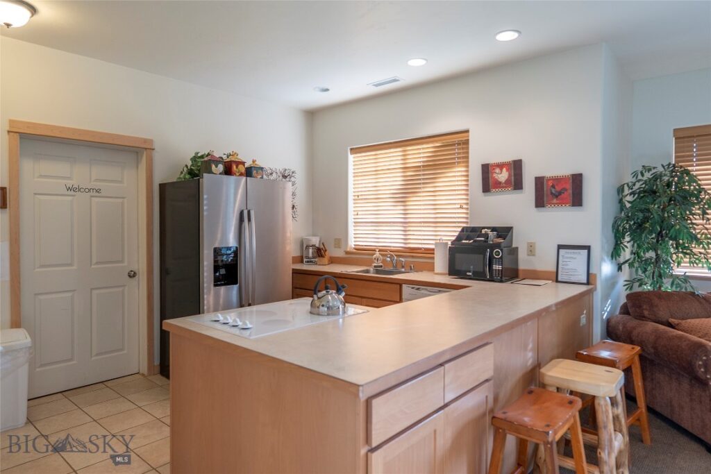 2221D Willow Drive, Livingston MT 59047