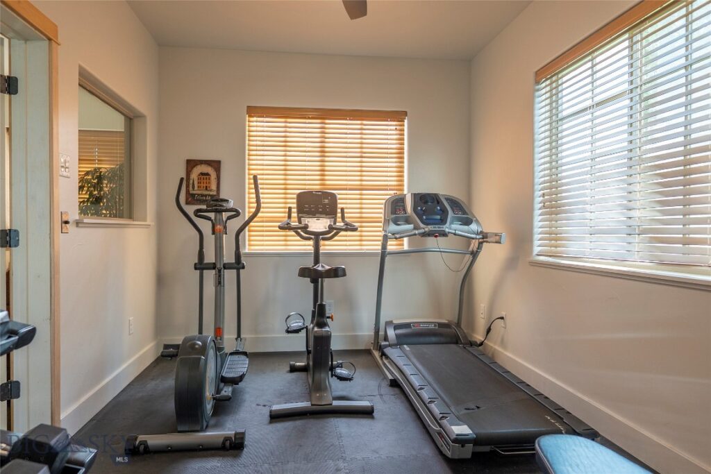 2221D Willow Drive, Livingston MT 59047