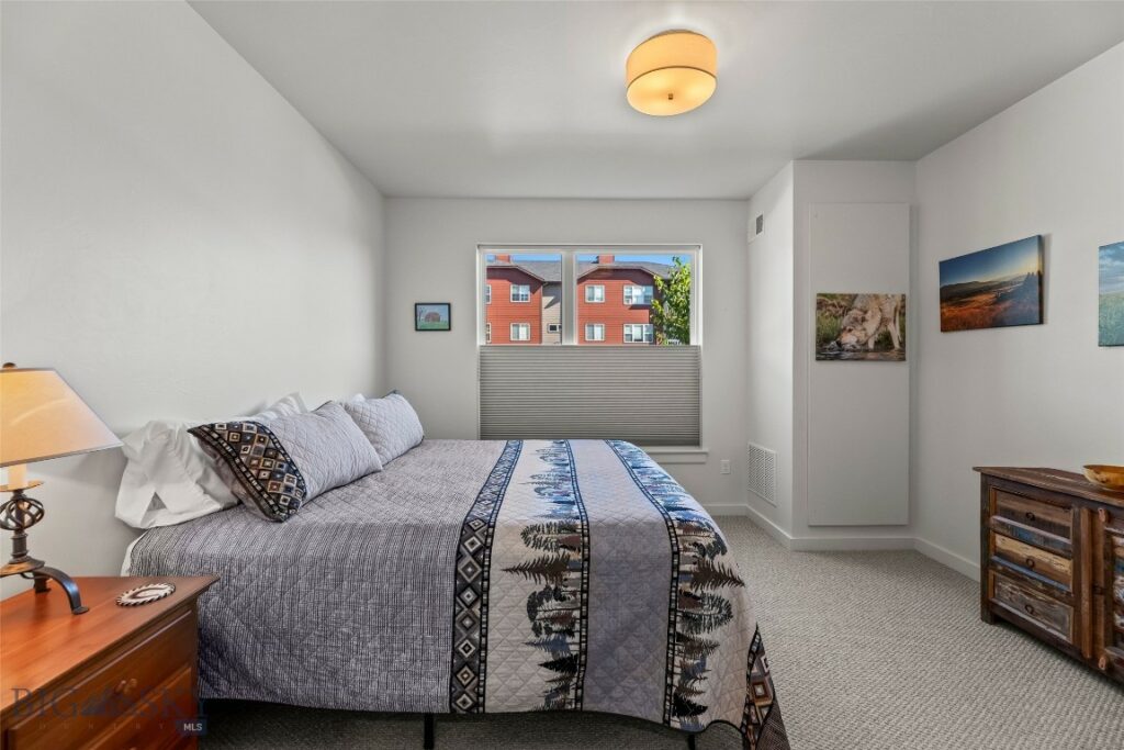 2221 Willow Drive, Livingston MT 59047