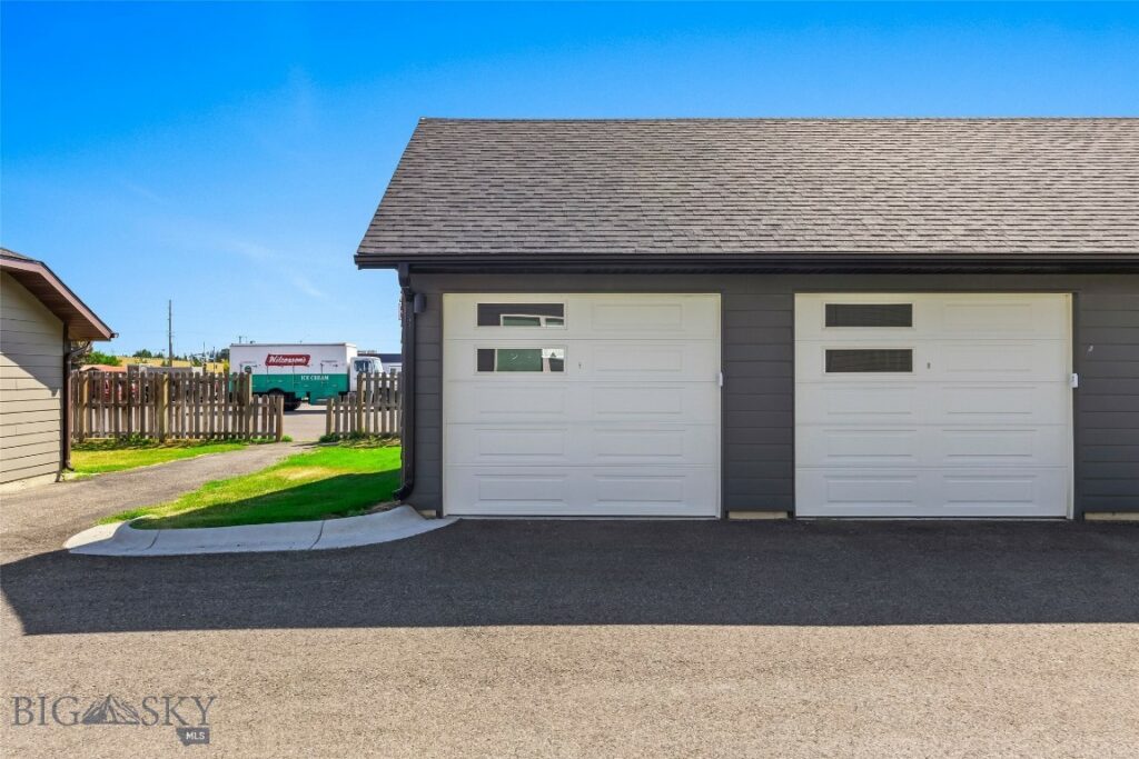 2221 Willow Drive, Livingston MT 59047
