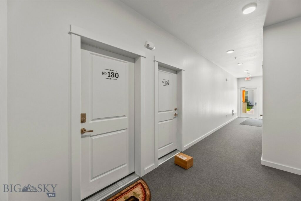 2221 Willow Drive, Livingston MT 59047