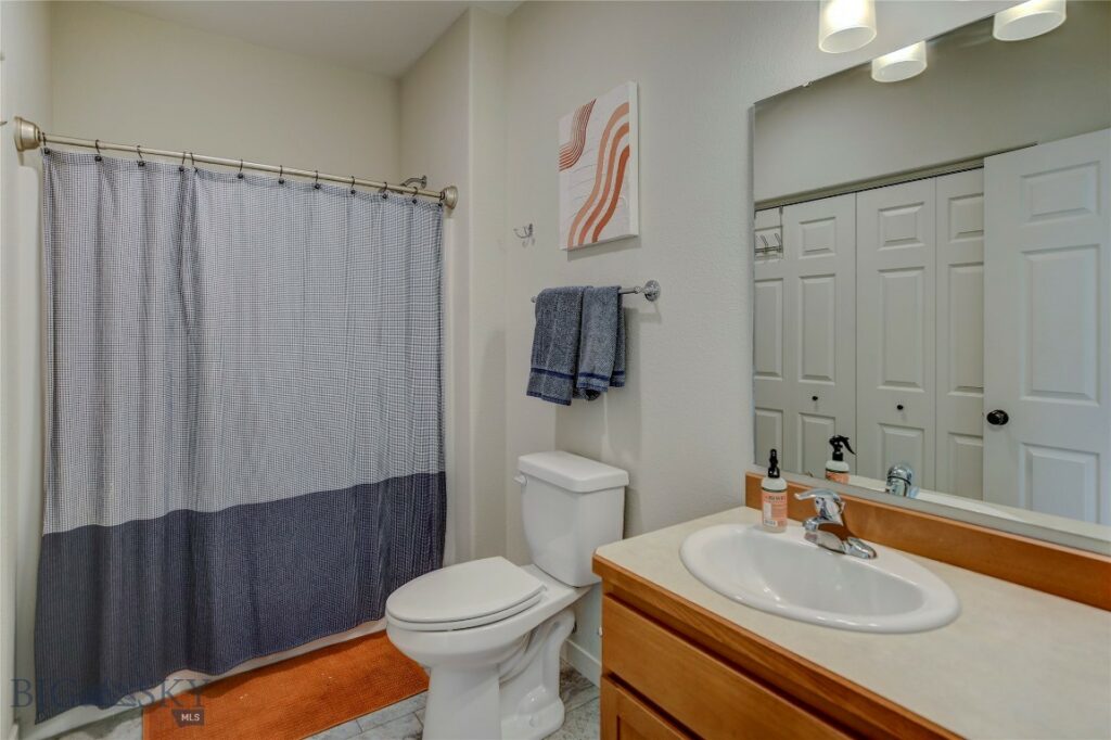 2221 Willow Drive, Livingston MT 59047