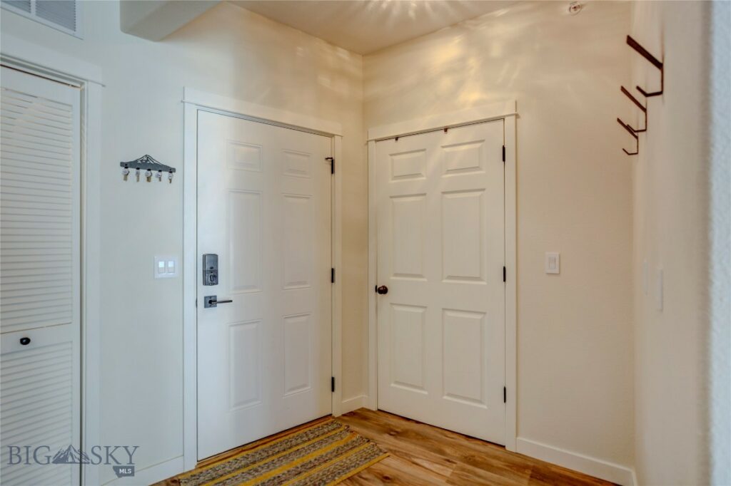 2221 Willow Drive, Livingston MT 59047